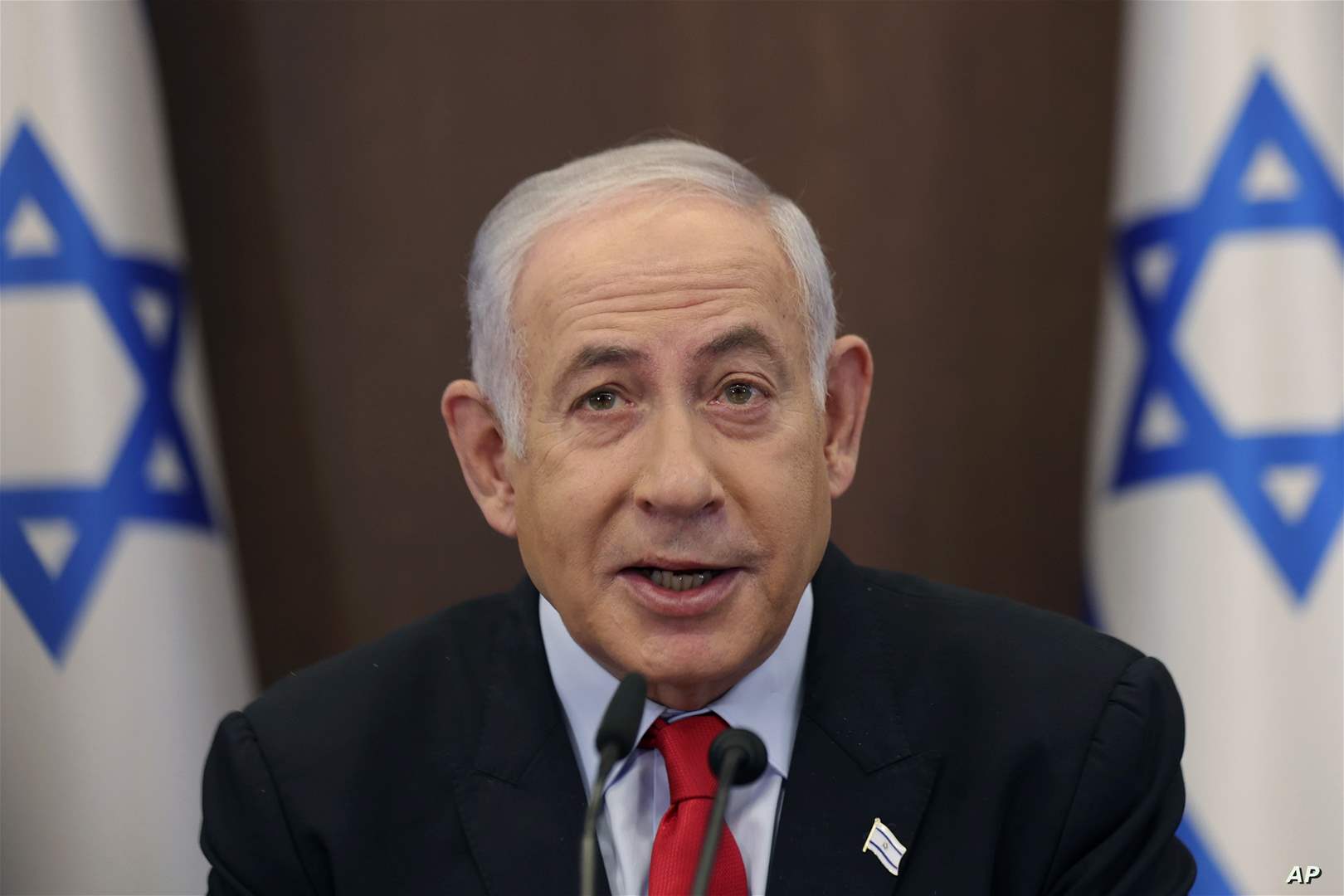 نتنياهو يعلق مشاركة الوزير إلياهو في اجتماعات حكومة العدو بعد دعوته لإلقاء قنبلة نووية على غزة 