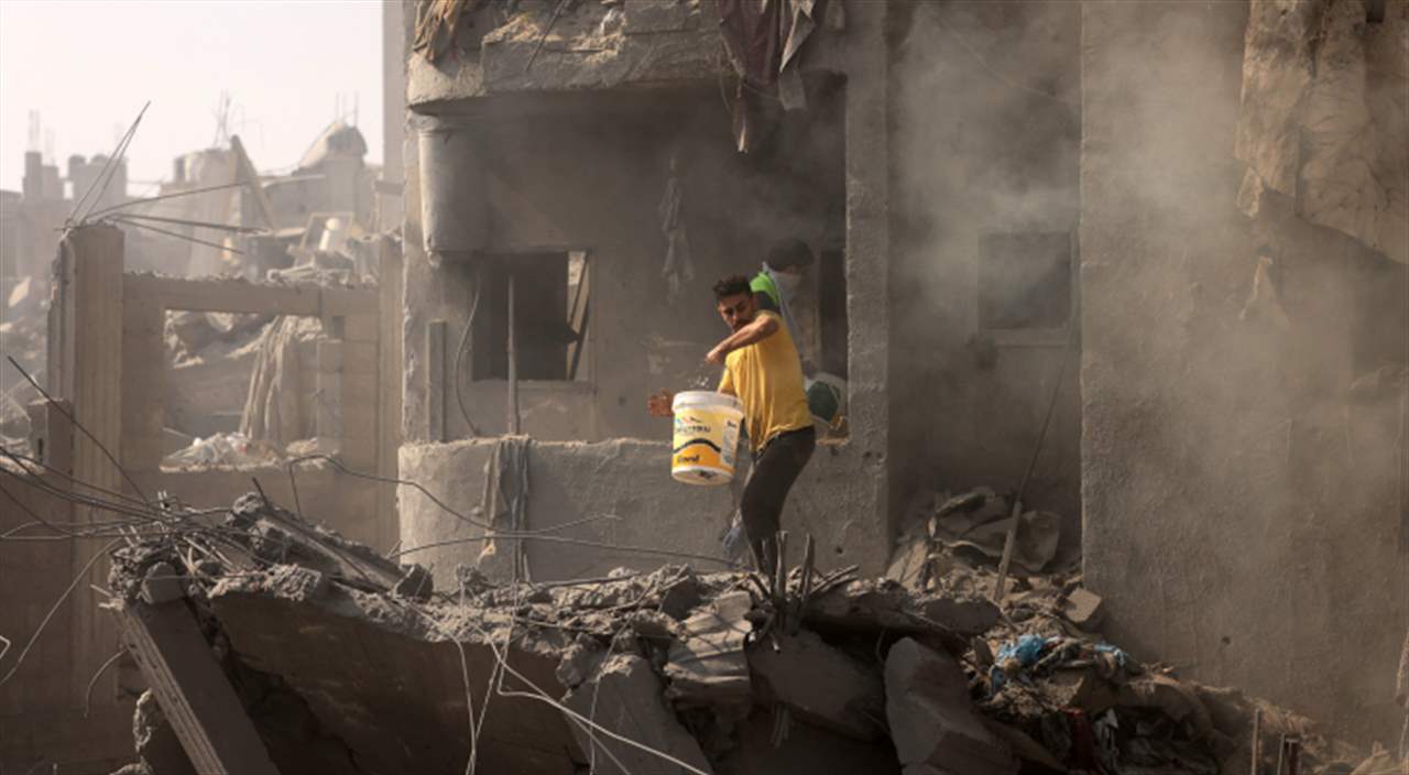 قصف إسرائيلي استهدف بوابة مستشفى النصر للأطفال غرب غزة 
