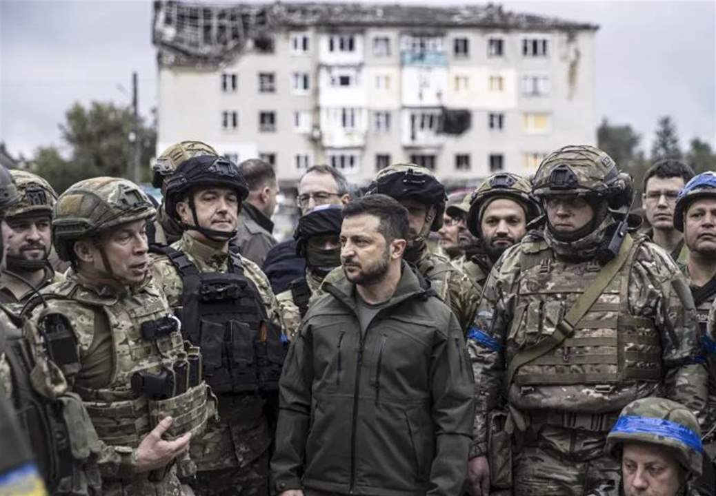 القائد العام للقوات المسلحة الأوكرانية: الوضع في الجبهة معقد 