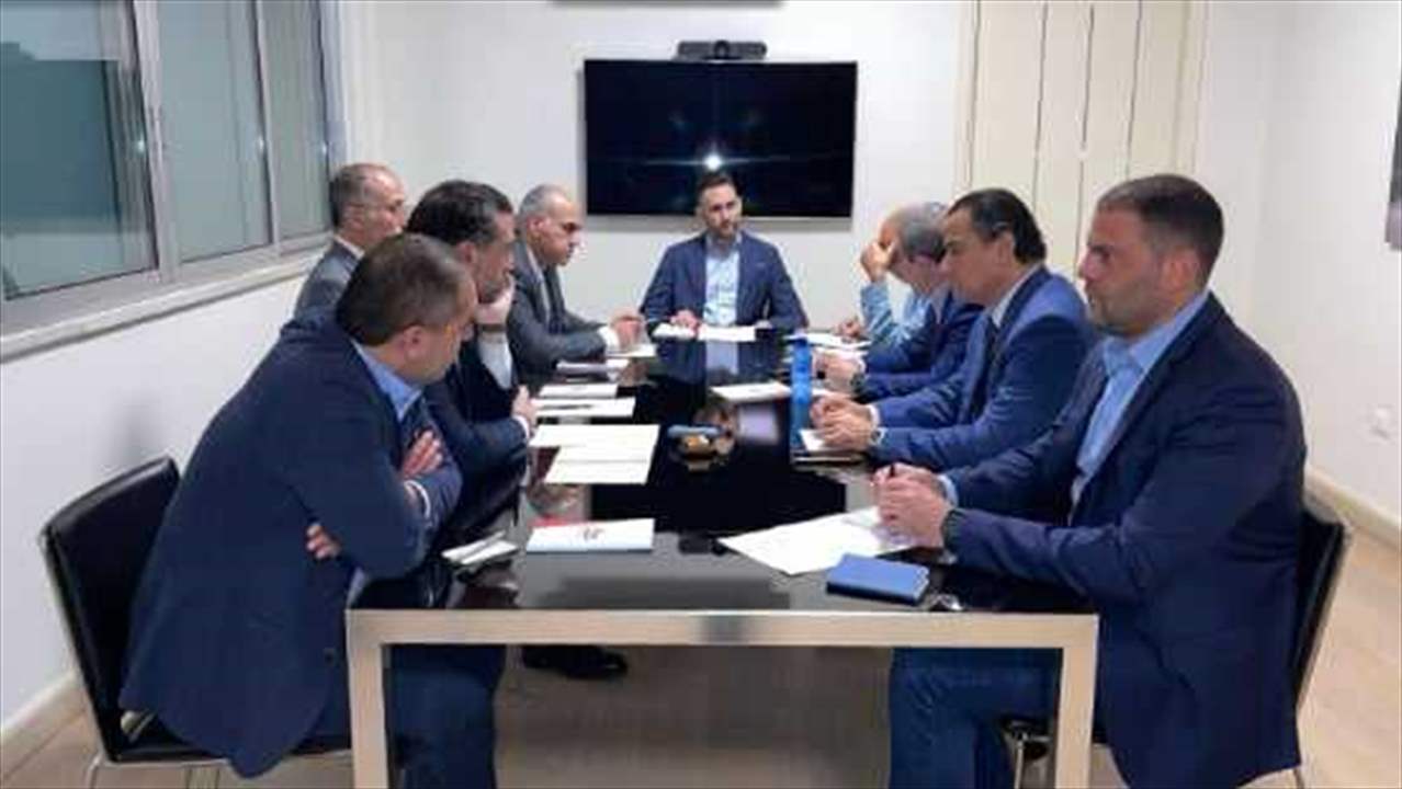 " اللقاء الديمقراطي" بعد اجتماعها في كليمنصو: للتمديد لقيادتي الجيش وقوى الأمن وملء الفراغ بأي وسيلة في مجلس الوزراء أو مجلس النواب