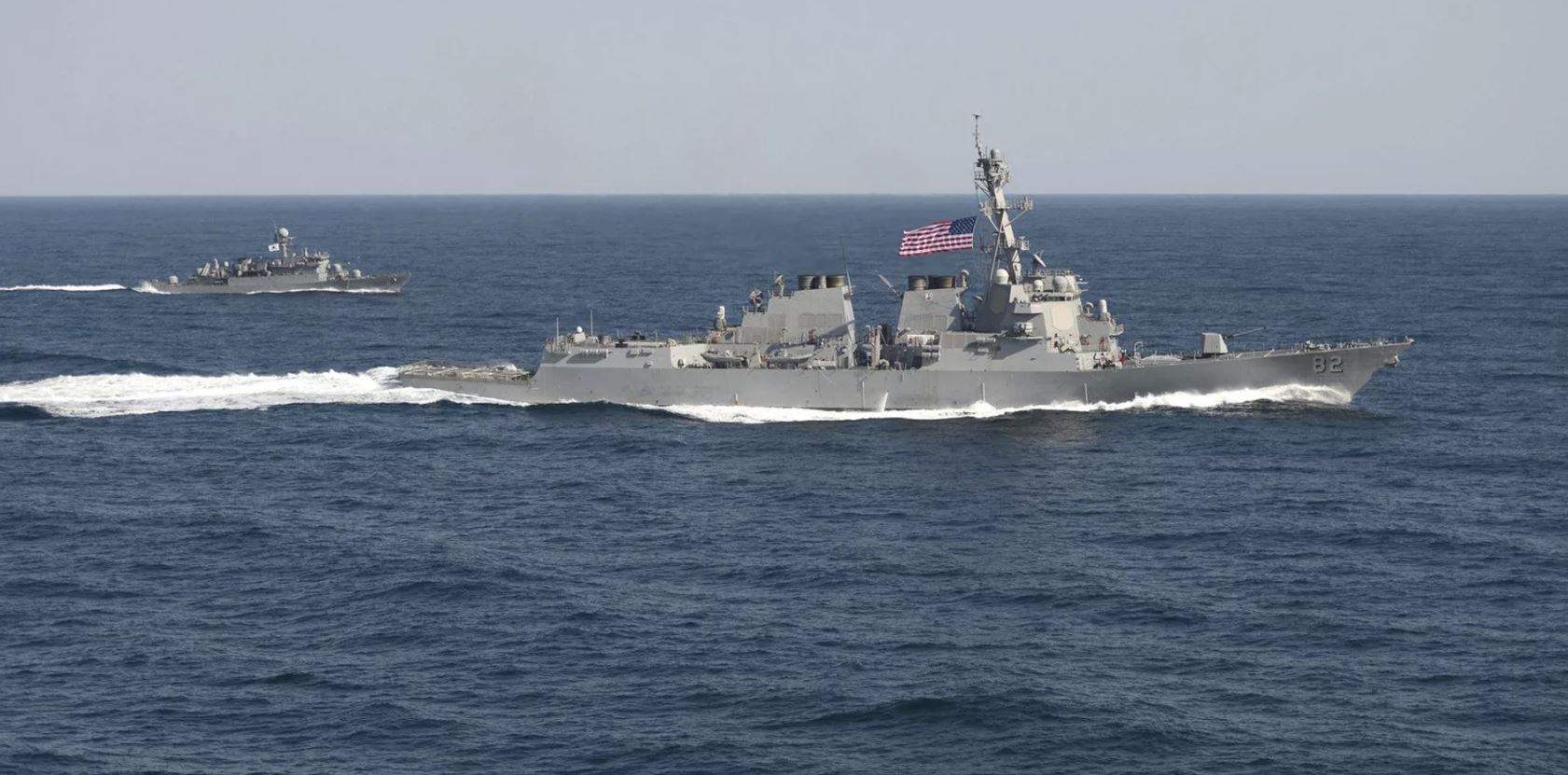 الجيش الصيني: طرد مدمّرة أميركية دخلت بشكل غير قانوني الى مياهنا الإقليمية