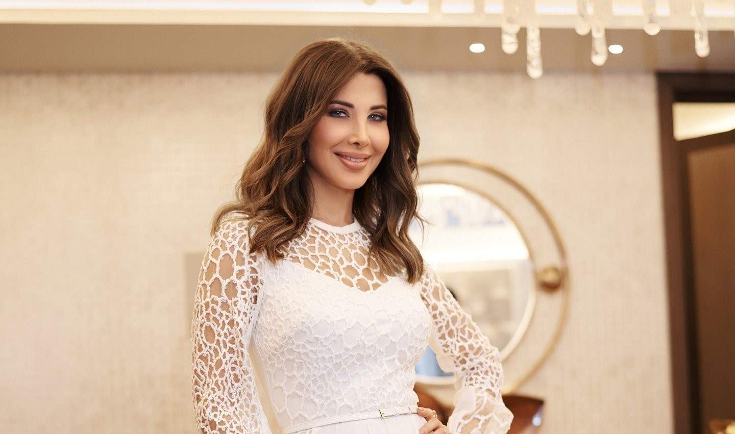 ممثلة لبنانية تفاجئ نانسي عجرم والاخيرة تعلق: جمال وهضامة! 