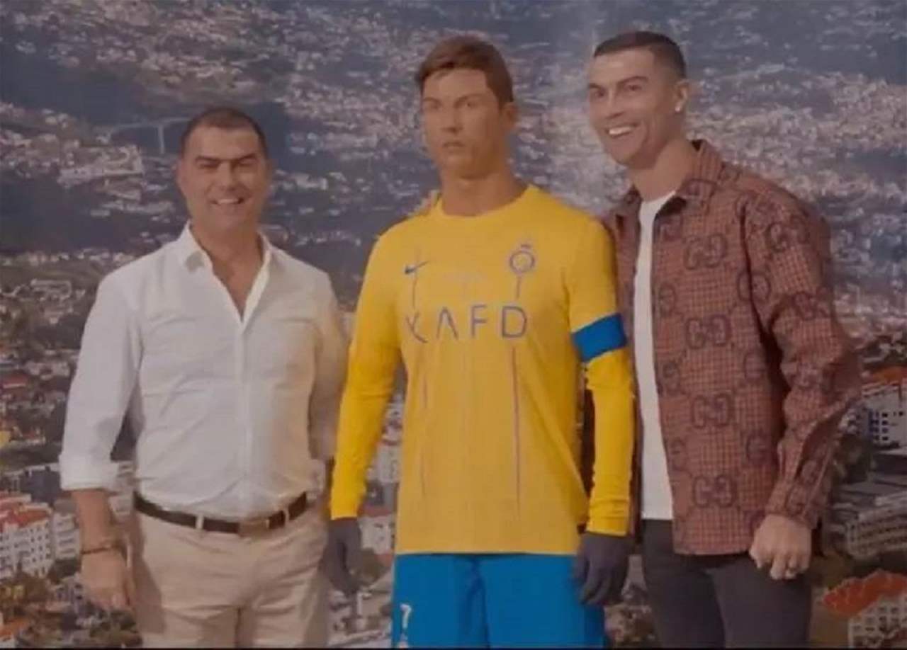 فيديو - رونالدو افتتح متحفه الشمعيّ وتمثاله لا يُشبهه
