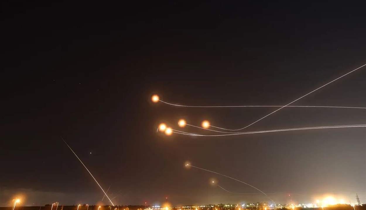 قصـ ـ ـف تل أبيب بوابل من الصواريخ.. وصفارات الإنذار تدوي