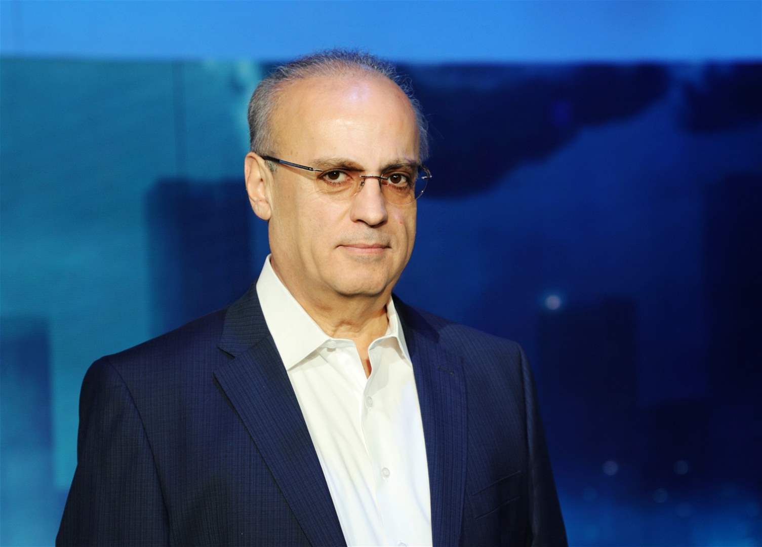 صورة نادرة من زفاف وئام وهاب وعن زوجته: "كنت ازربها بغرفة النوم" ويروي قصة غرامه بـ امرأة من القوات اللبنانية