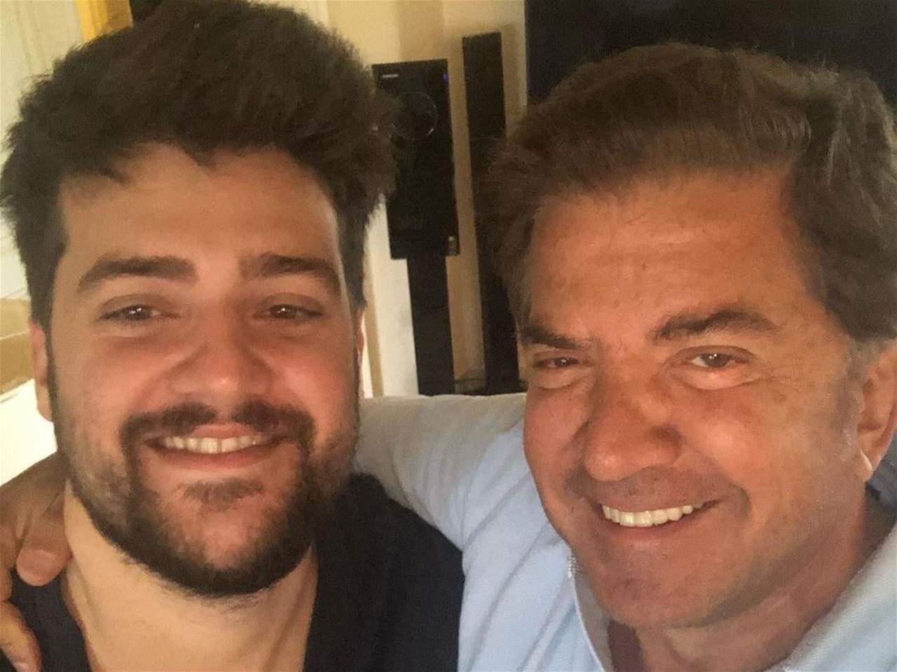 ابن وليد توفيق وجورجينا رزق يلفت الأنظار في احدث ظهور مع والده