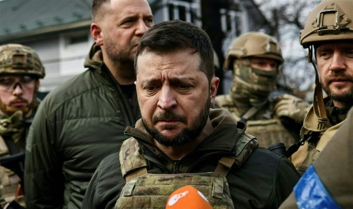 صحيفة أوكرانية تكشف تفاصيل خطيرة للصراع بين زيلينسكي ووزير دفاعه 