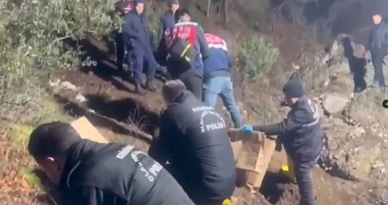  بعد قتـ له صديقه استمر بسحب معاشه التقاعدي نحو 4 سنوات .. وكاميرا البنك كشفته