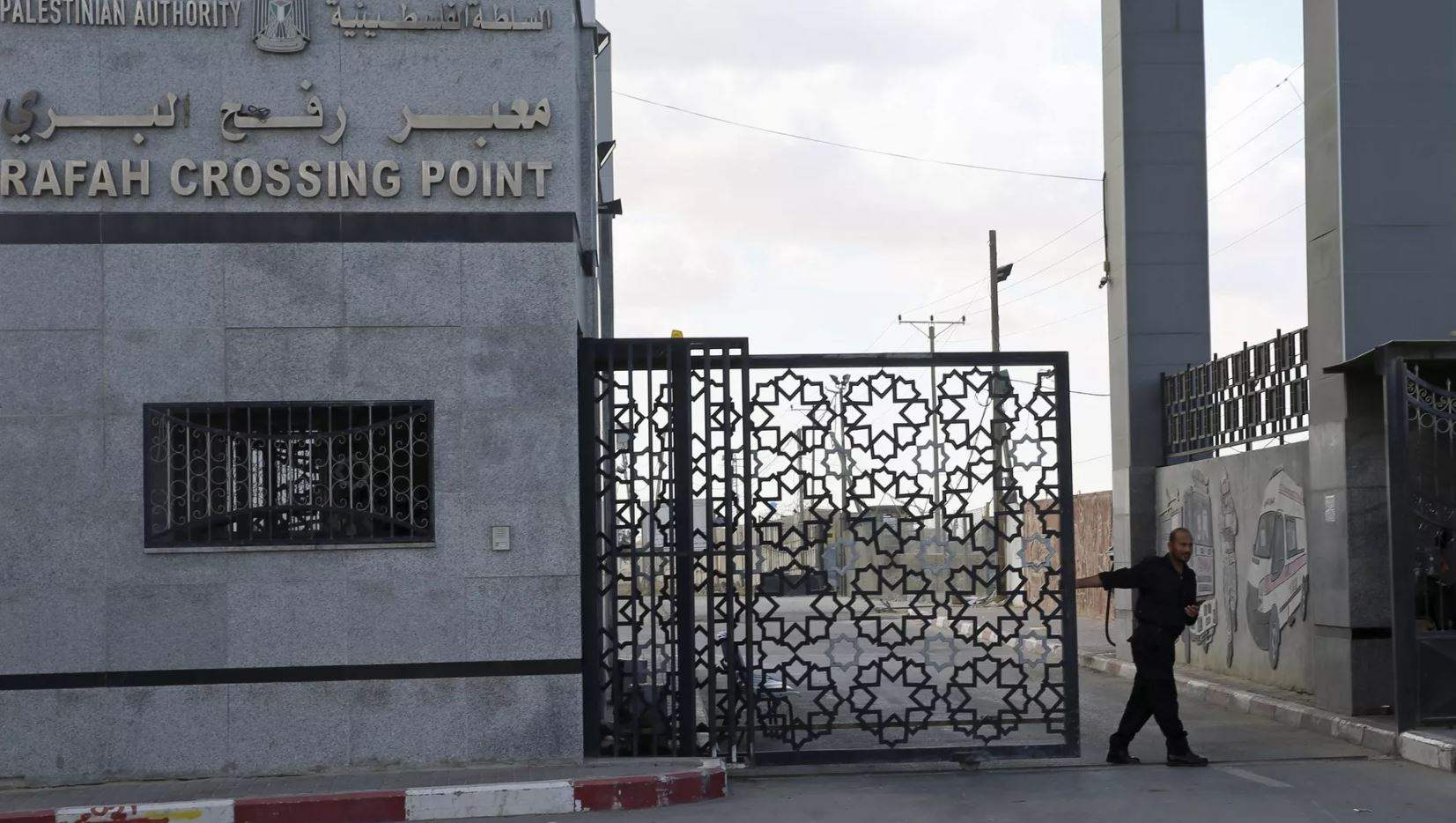  وزارة الصحة في غزة: 388 جريحاً خرجوا عبر معبر رفح من أصل 46 ألفاً