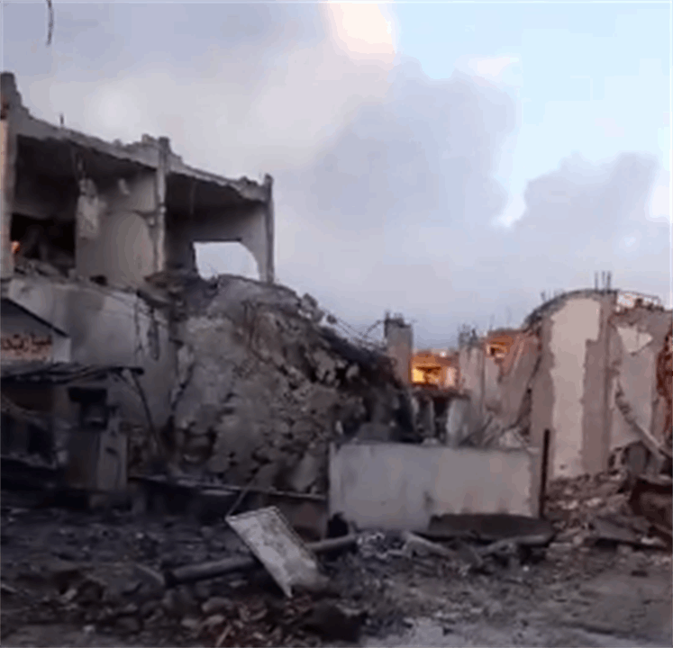 بالفيديو - المنزل الذي استهدفه الاحتلال الاسرائيلي ليلا في  عيتا الشعب