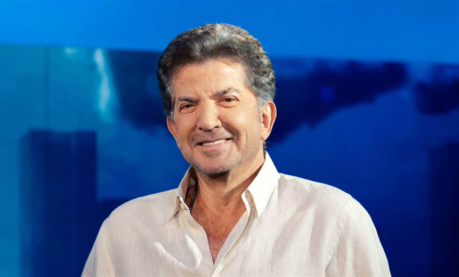 وليد توفيق عن القضية الفلسطينية: شي بيدمي القلب.. وهذا ما قاله عن لقب "سفير النوايا الحسنة"