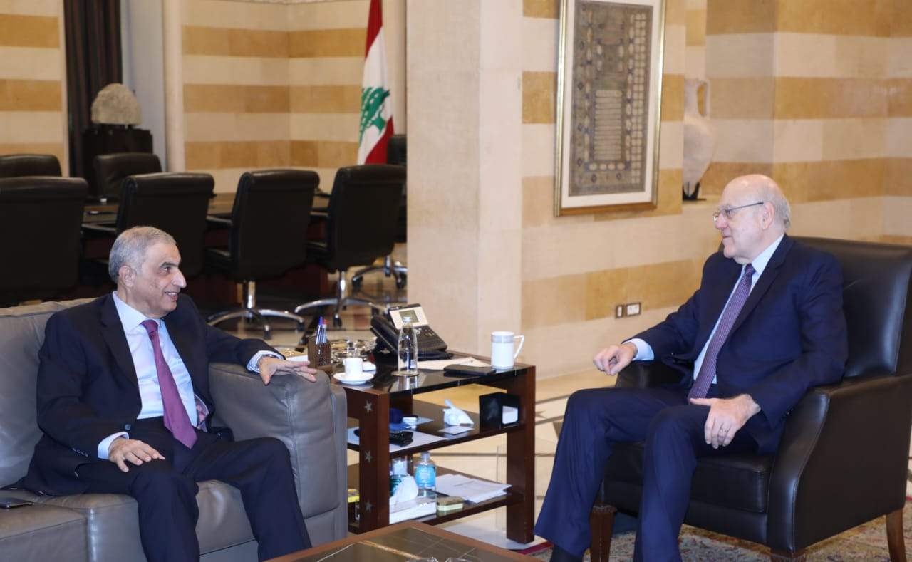 سلسلة لقاءات في السراي اليوم 