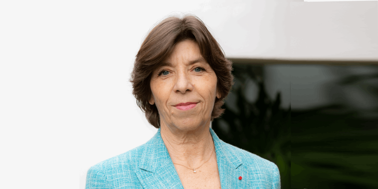 معلومات الجديد: طائرة كولونا عادت أدراجها الى باريس بسبب عطل تقني.. وهذا موعد وصولها الى لبنان  