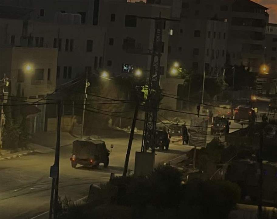 عدوان اسرائيلي على مخيم نور شمس بالضفة الغربية وقوات الاحتلال تمنع الطواقم الطبية من الدخول الى المخيم 