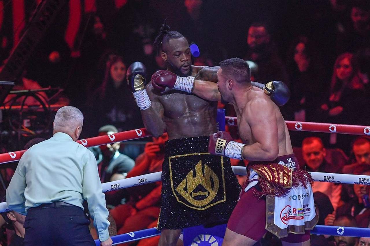 فيديو - مفاجأة "موسم الرياض" .. سقوط مُدوّي للقاذفة البرونزية 