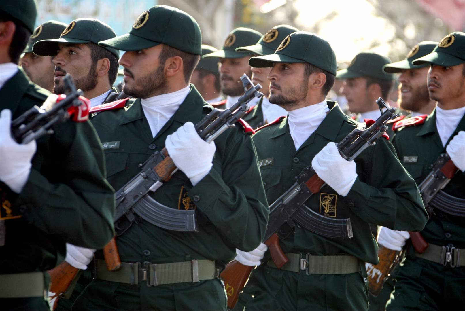أول تعليق من الحرس الثوري الإيراني على إغتيال كبار قادته