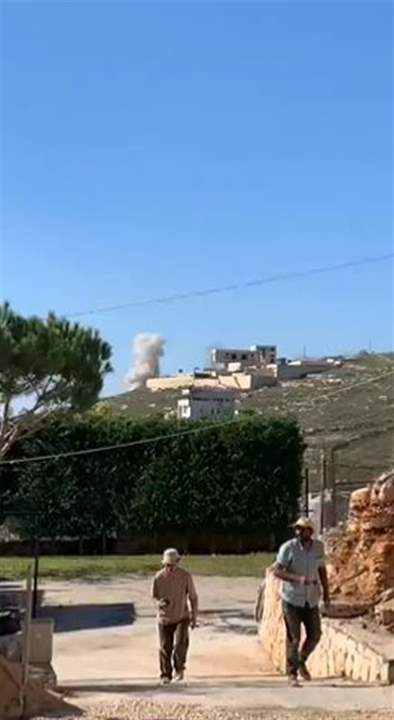بالفيديو - مراسل الجديد: غارة من مسيّرة إسرائيلية على منطقة بين شوكين وجبشيت
