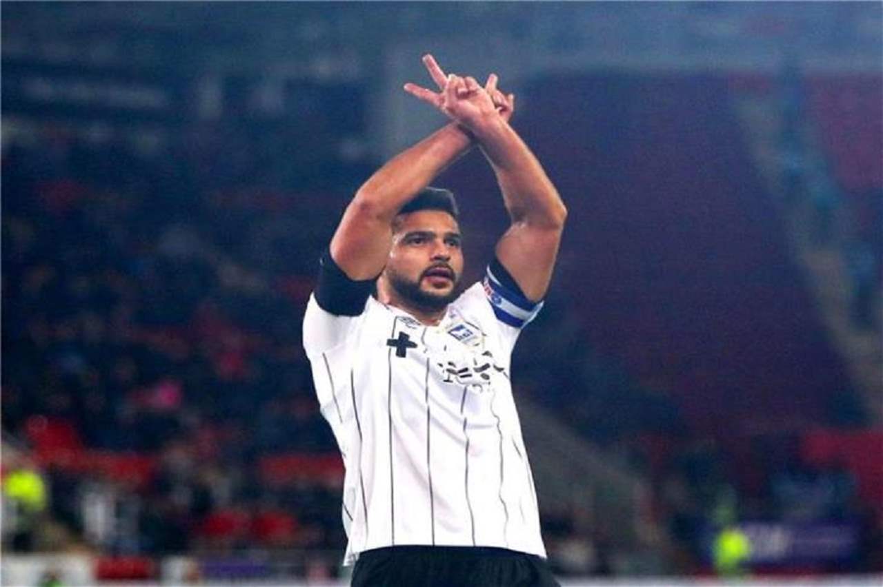 فيديو - الاتحاد الإنجليزي يوقف النجم المصري سام مرسي لدعمه فلسطين