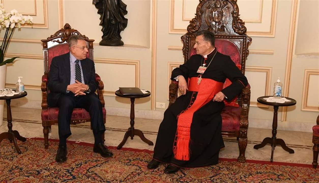 السنيورة من بكركي: اللبنانيون حريصون على الا يستدرج بلدهم الى المعركة وحزب الله لا يستطيع ان يفرض عليهم رئيسا