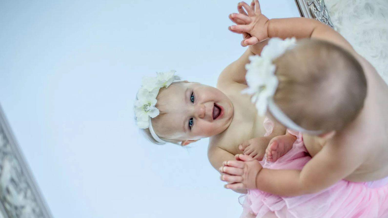 لهذا السبب عليك الغناء لرضيعك الجديد بحسب العلماء