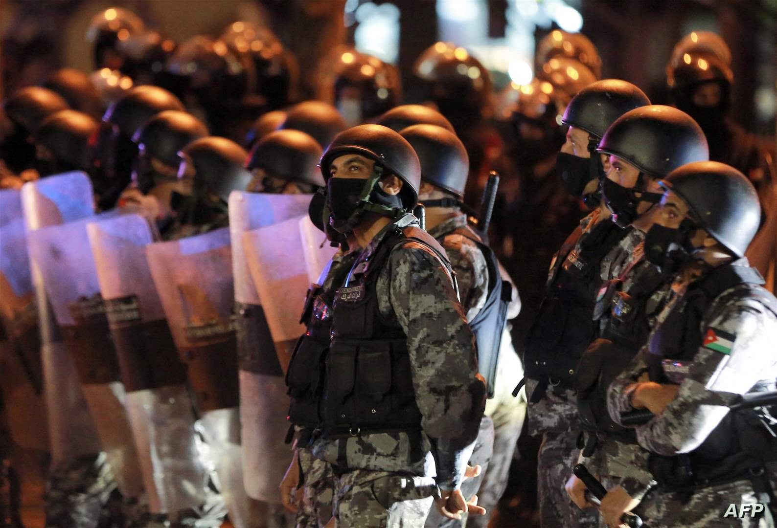 الجيش الأردني يشتبك مع تجار ممنوعات على الحدود السورية 