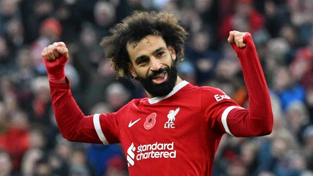 صورة - محمد صلاح يستعرض قصّة شعره الجديد وليفربول يفتقده