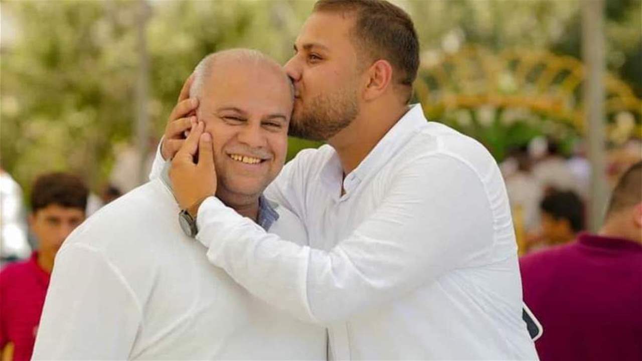 بالفيديو- زوجة الراحل حمزة الدحدوح تنهـار لحظة وداعه: لمين تركتنا يا حبيبي