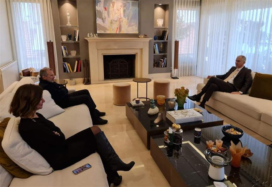  باسيل استقبل السفير الفرنسي هرفي ماغرو للبحث بالوضع في لبنان و الجنوب على ضوء احداث غزة