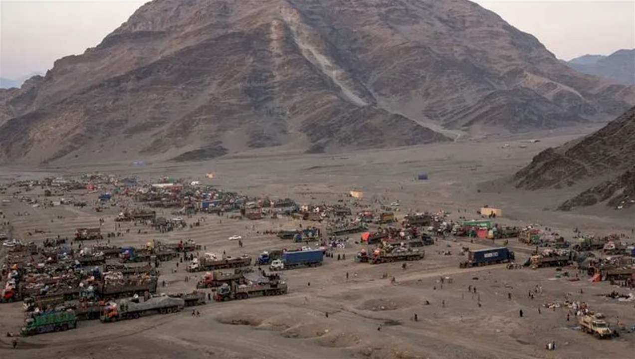 روسيا تعلن تحطم طائرة ركاب فوق أفغانستان.. كم بلغ عدد الطاقم؟ 