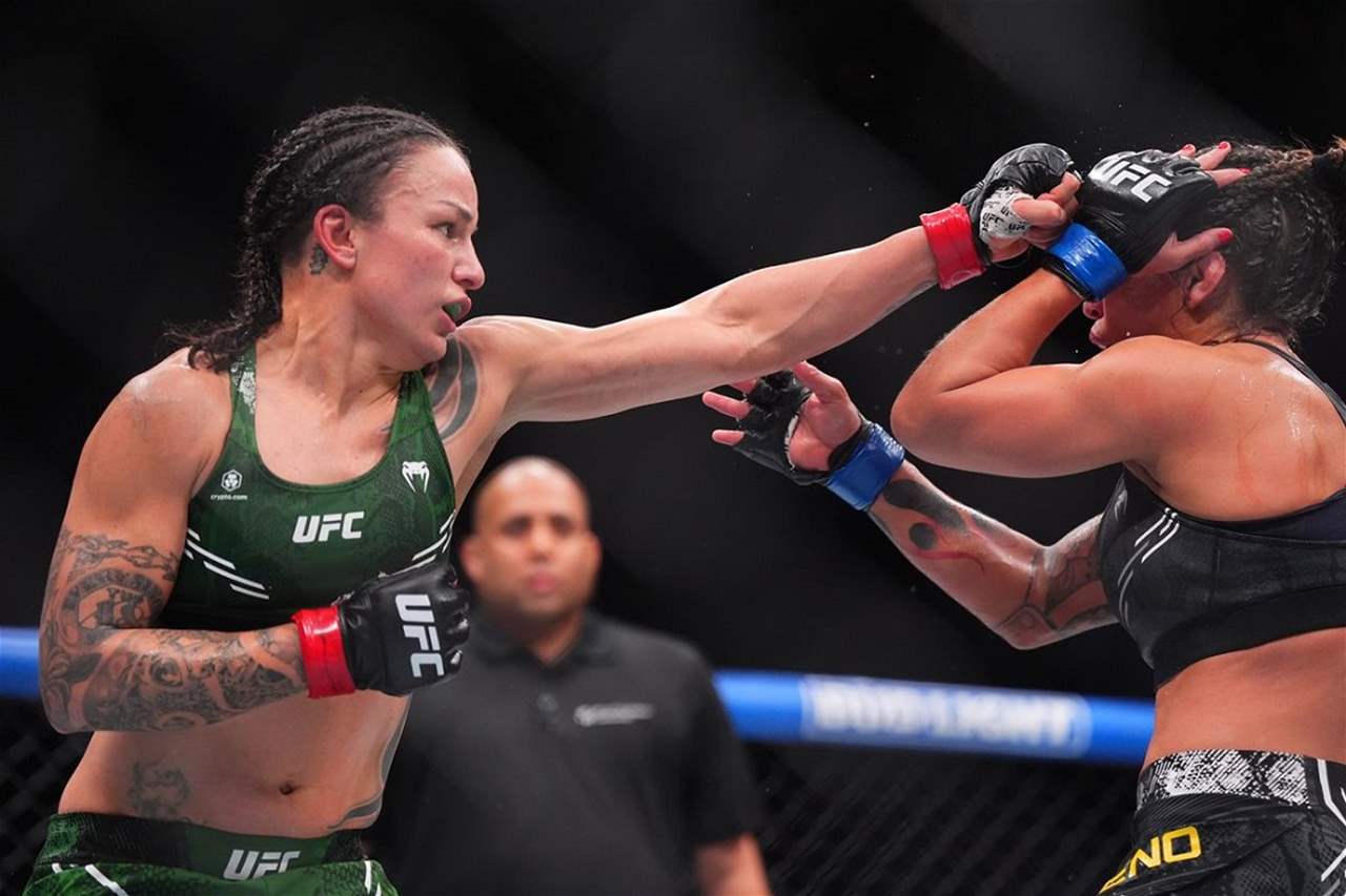 فيديو - نزال أنثوي ينتهي أميركياً على حساب البرازيل في UFC