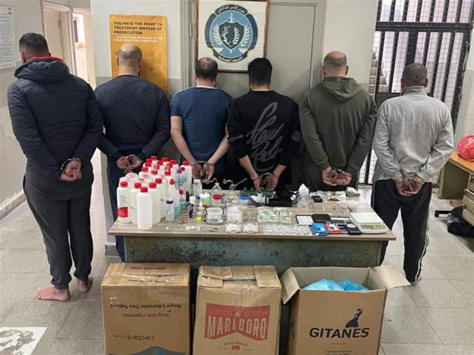 بالصور - حاولوا تهريب كميّة كبيرة من الكبتاغون من لبنان إلى إحدى الدول العربيّة بطريقة محترفة...وهكذا تم توقيفهم