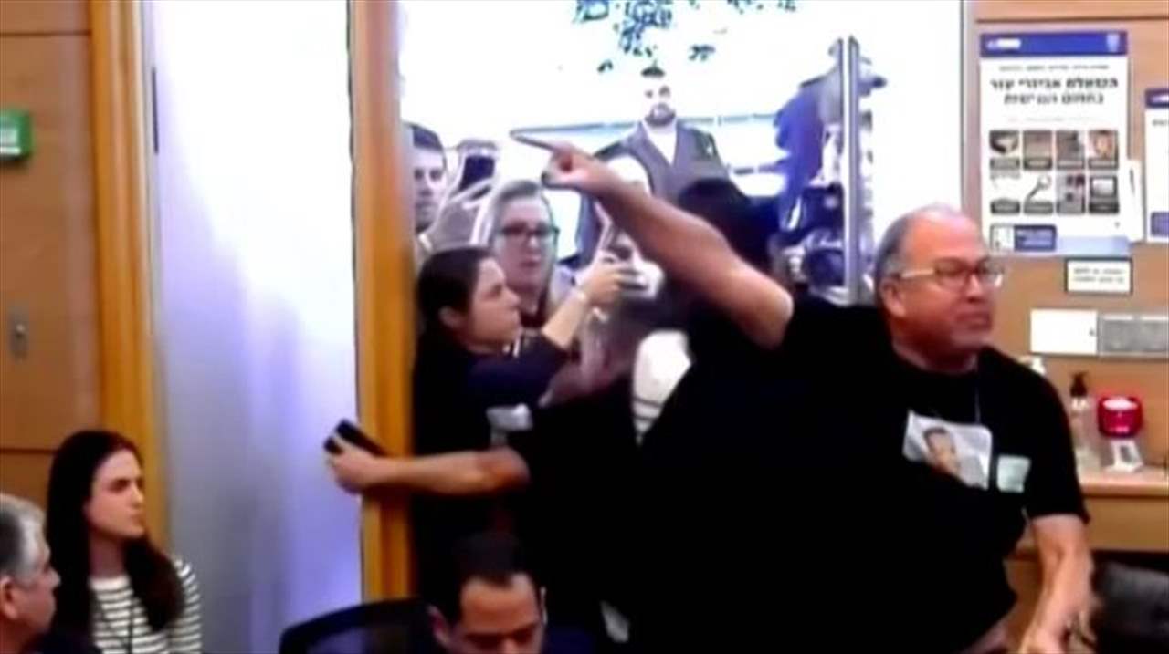 بعد "عملية المغازي".. الإعلام "الإسرائيلي" يتناول تصاعد غضب ذوي الأسرى 