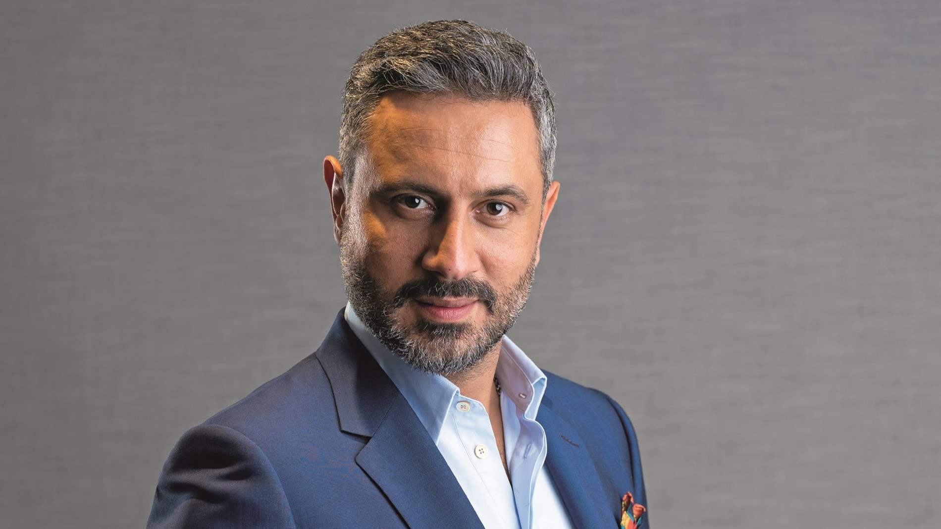 أول تعليق لـ قيس الشيخ نجيب بعد تعرضه لموقف محرج في جوي اوردز