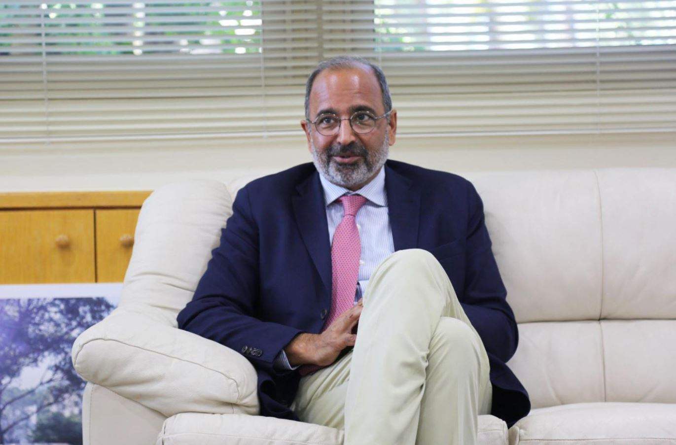   ريزا بعد زيارته مناطق جنوبية: أكثر من 86 ألف شخص نزحوا من القرى الحدودية.. ونحتاج الى وقف التصعيد