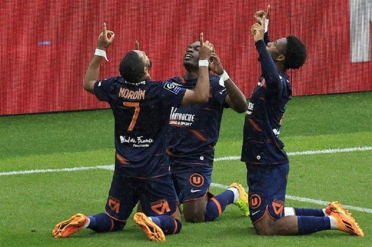 فيديو - مباراة في الكأس تحوّلت الى عنف واشتباكات