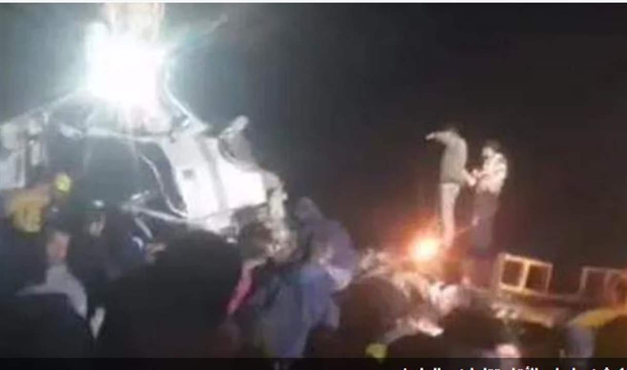 حادث سير مروّع بمصر يوقع قتلى وجرحى 