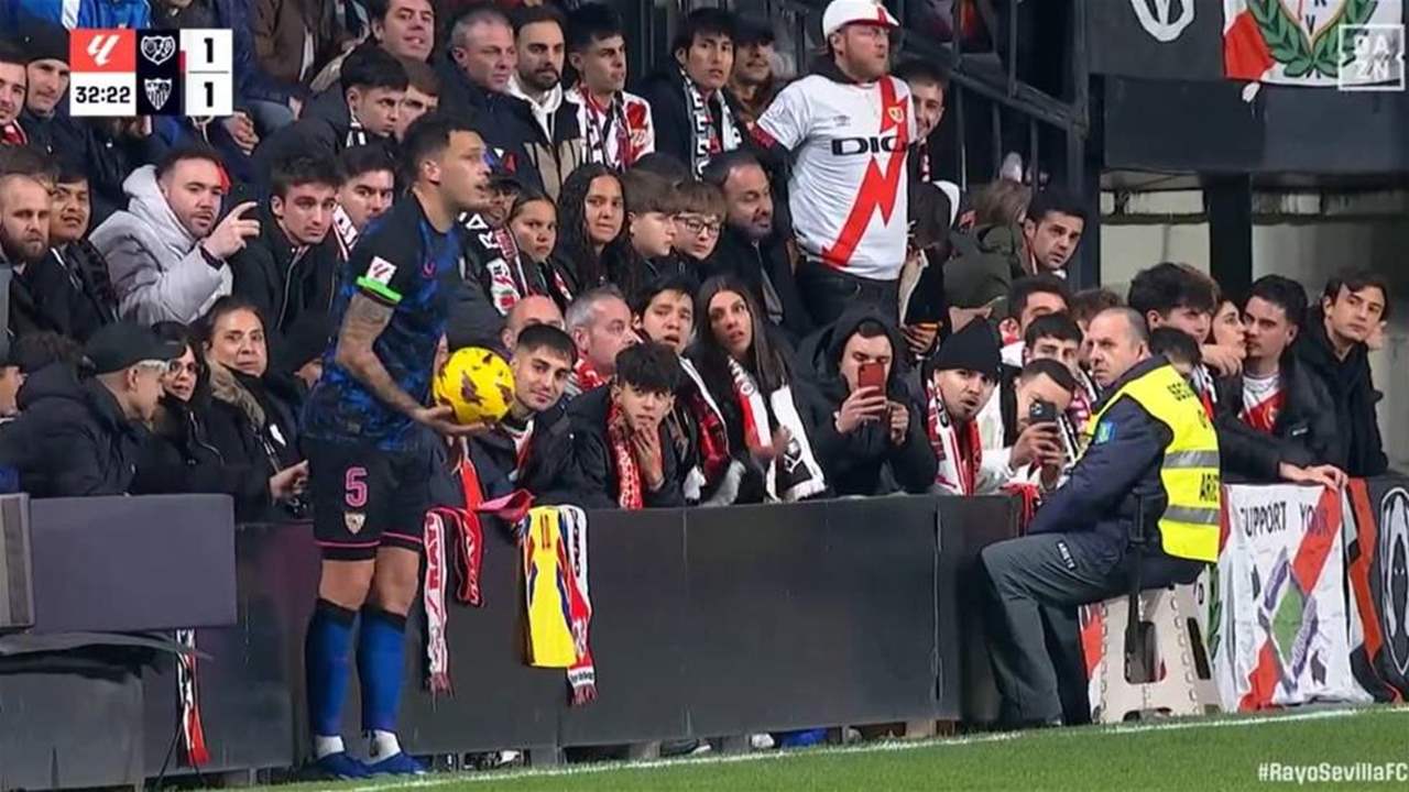 مراهق لمس مؤخرة &quot;أوكامبوس&quot; يدفع ثمناً غالياً