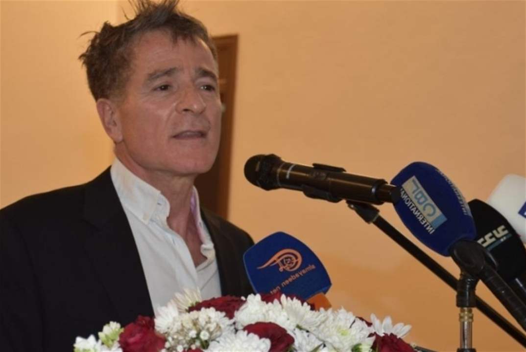 جرادي يدعو الى مقاضاة إسرائيل بعد لقائه وزير العدل 