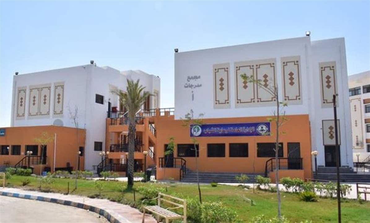 في "جامعة العريش".. انتحار طالبة في مصر بعد ابتزازها بـ"صور خاصة" 