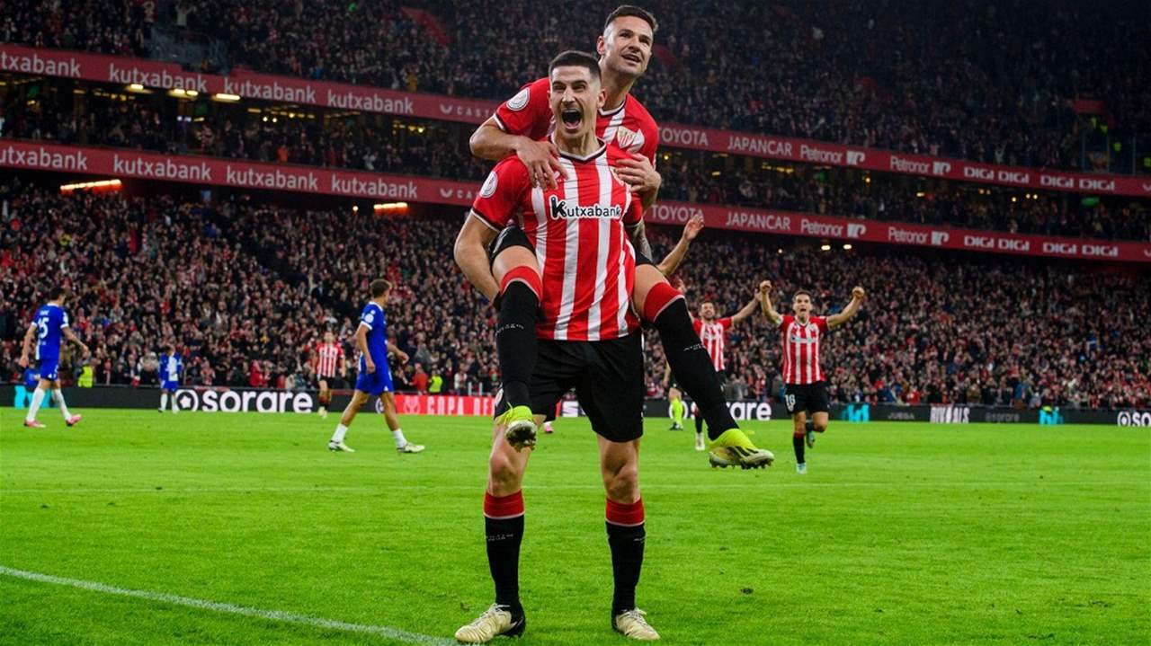 فيديو - أعمال شغب قبيل قمة نصف نهائي كأس الملك