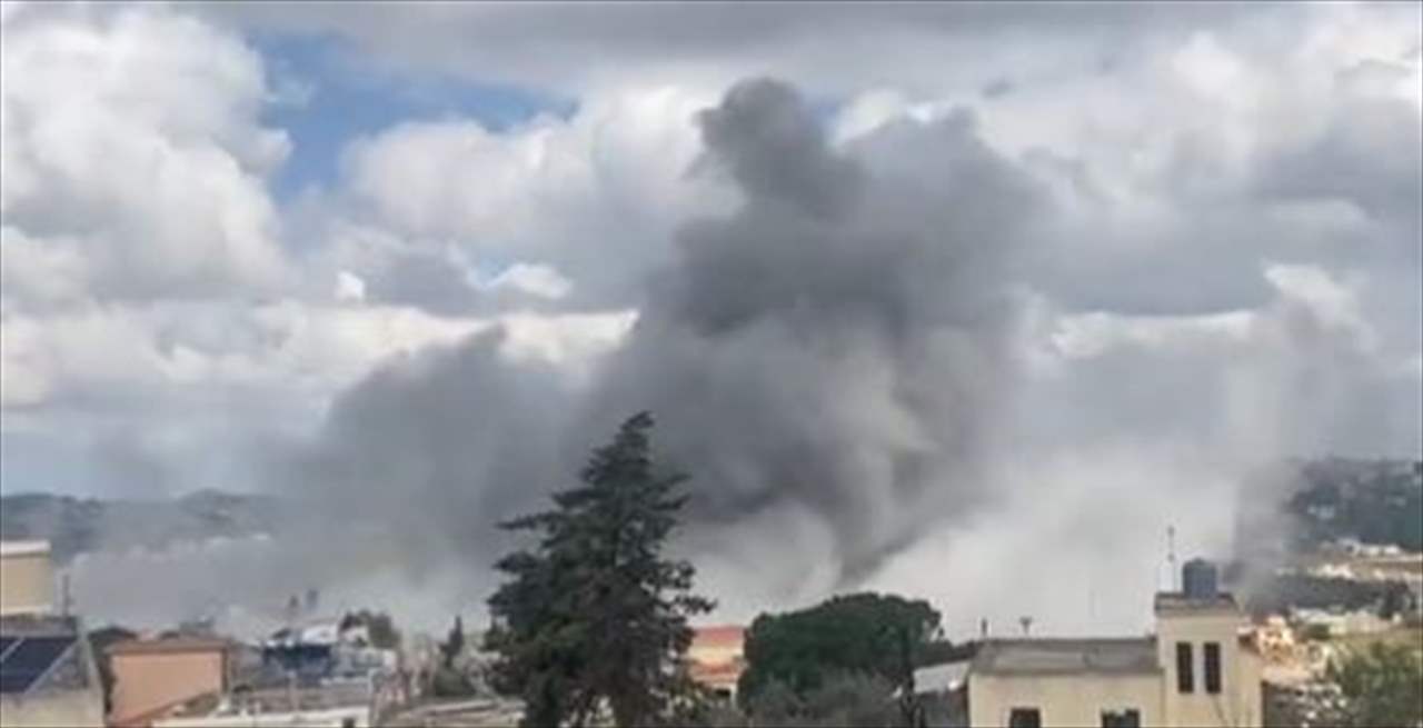 بالفيديو - الطيران الحربي الاسرائيلي المعادي يشن غارة على بلدة برعشيت