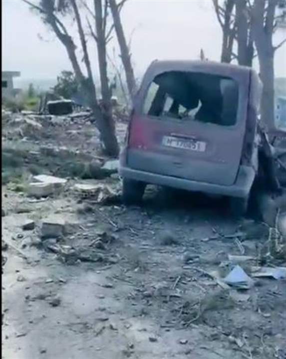 بالفيديو - آثار الغارة الإسرائيلية على بلدة ياطر الجنوبية 