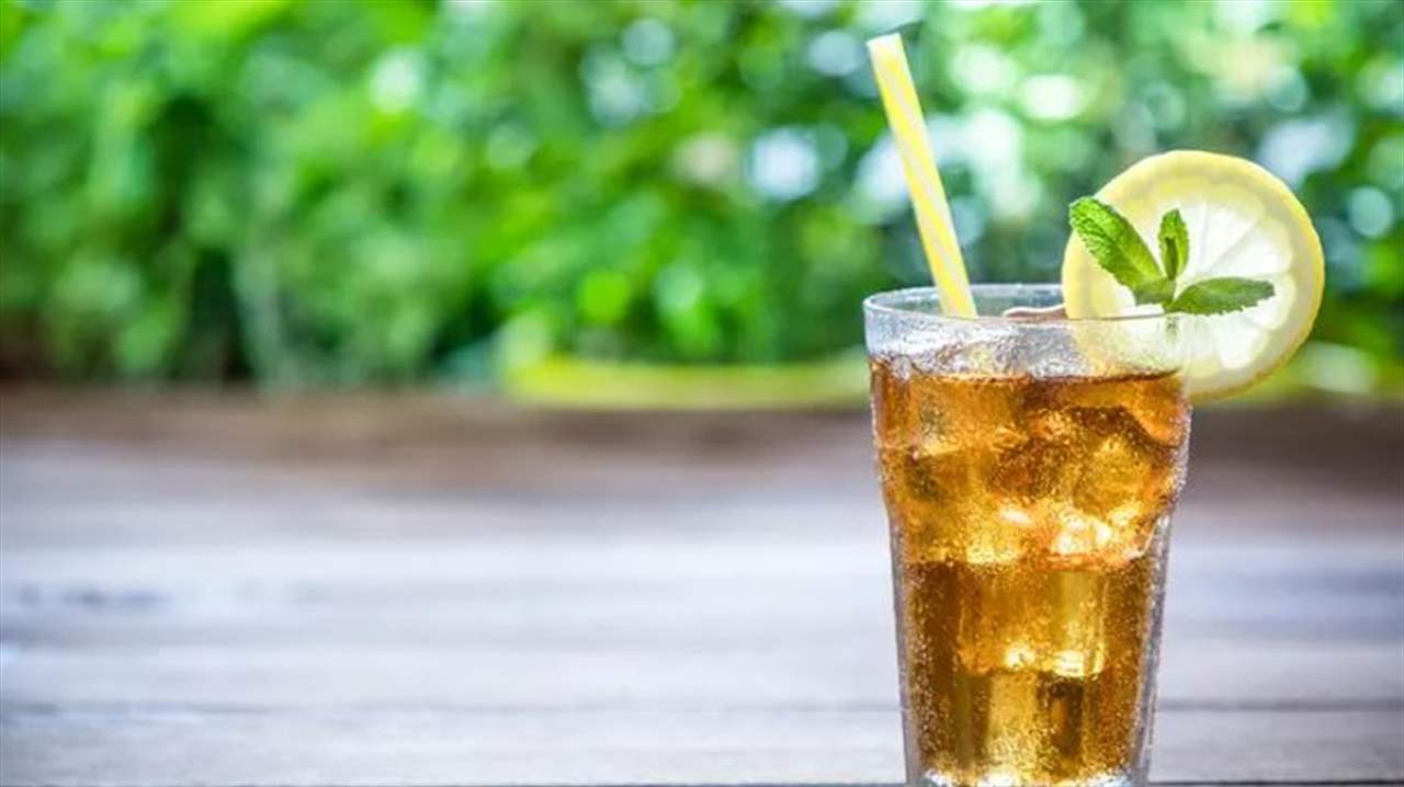 خبراء ينصحون بتجنب هذه المشروبات لانها ترفع وتيرة ضربات القلب! 