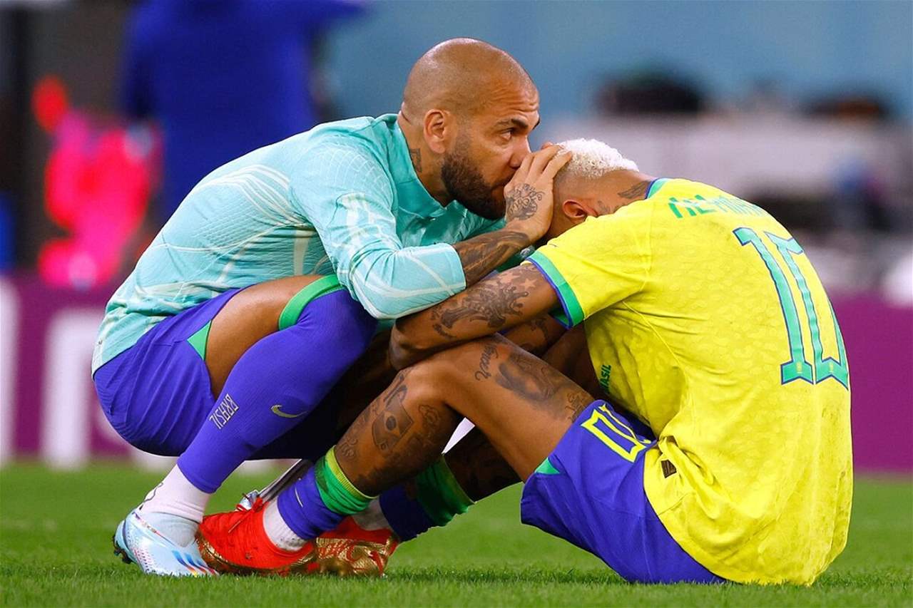 زيارة الى ألفيس .. أكثر توترا ولا يستطيع الانتظار