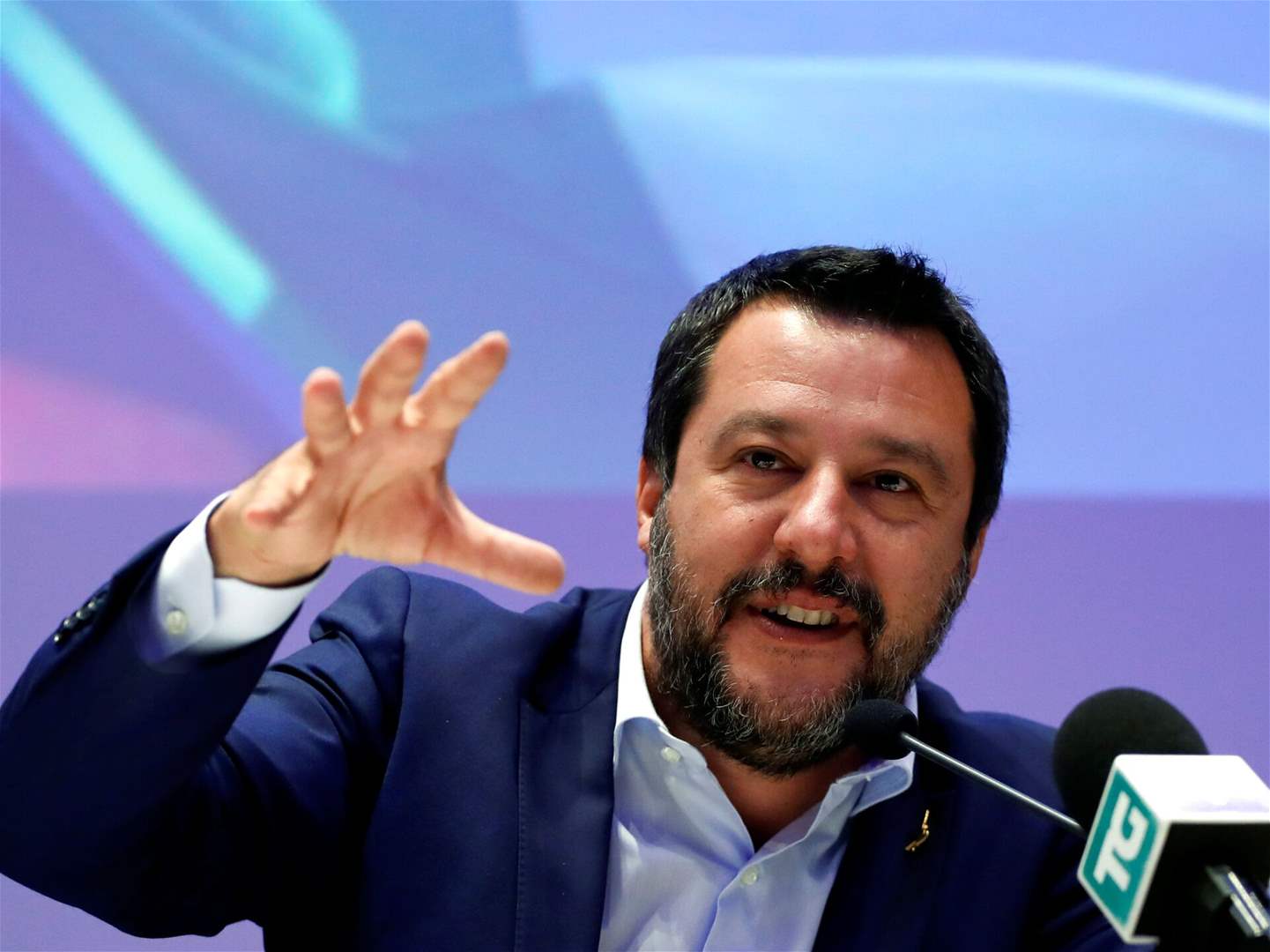 نائب رئيسة وزراء إيطاليا: ماكرون يُشكّل "خطرًا" على أوروبا 