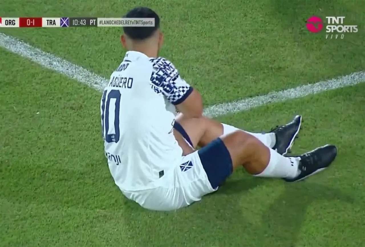 فيديو - إصابة أجويرو في أول مشاركة بعد غياب طويل