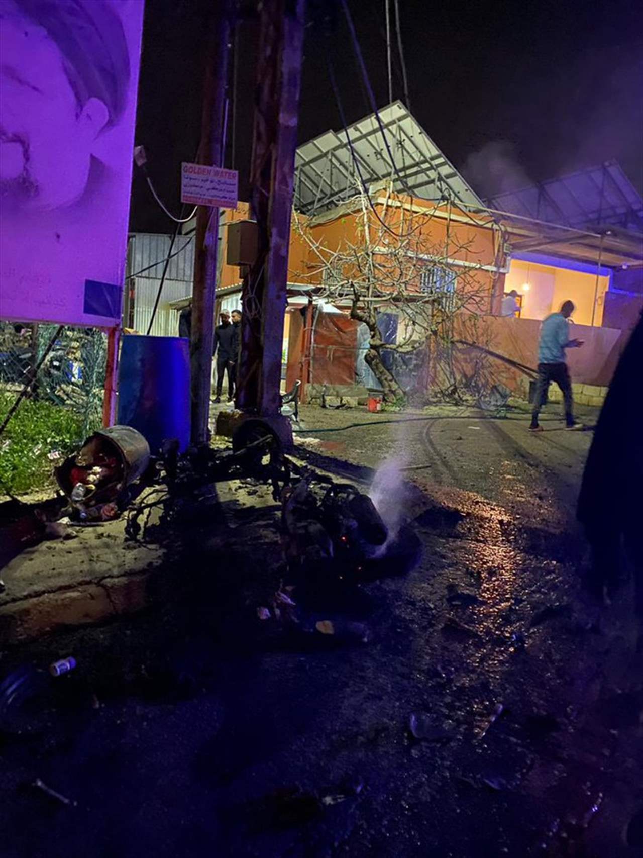 حركة امل تنعى الشهيدين حسين جهير وعلي مهدي جراء الغارة الاسرائيلية المعادية على الناقورة 