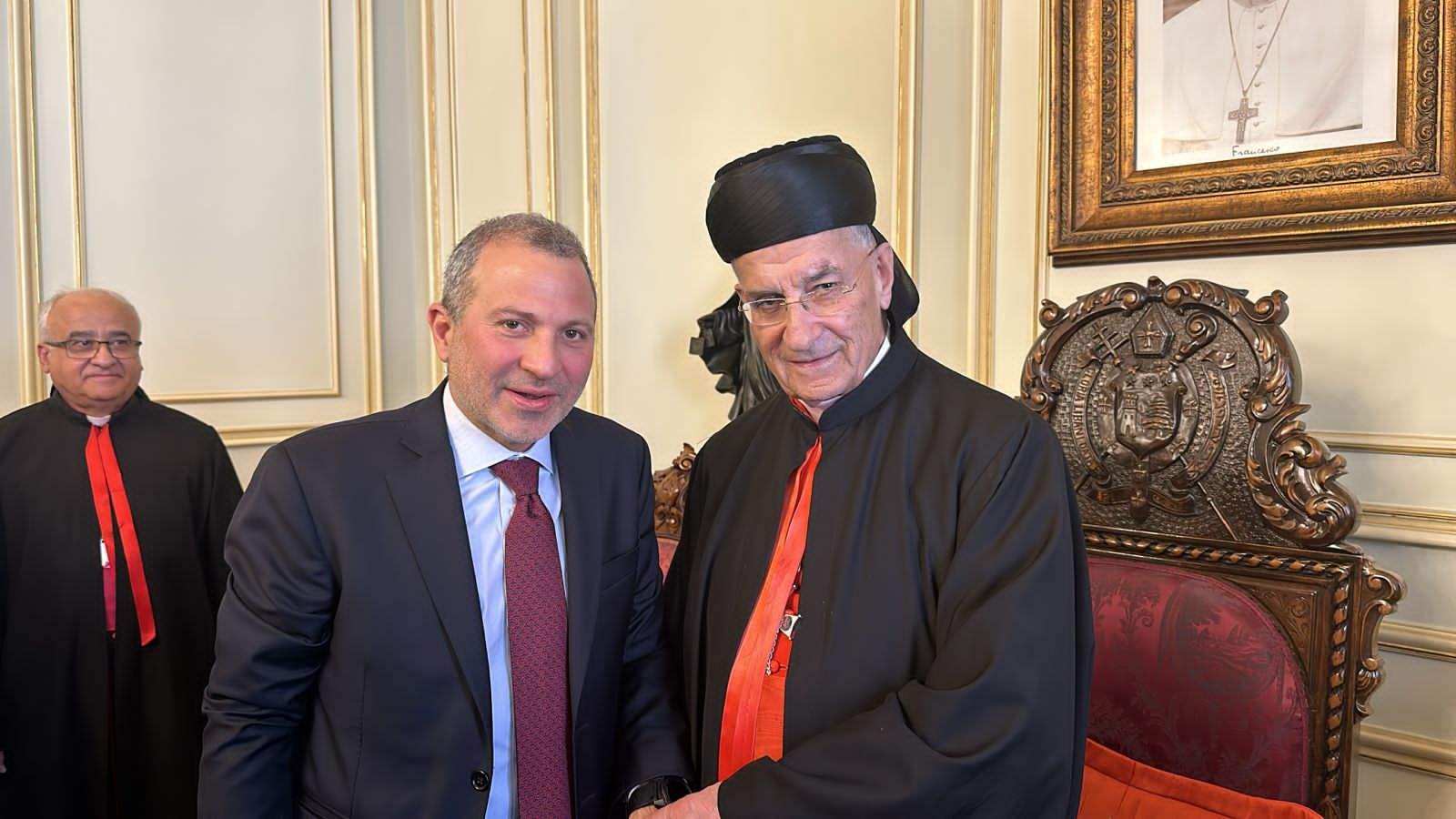 باسيل بعد لقاء الراعي: مستعدون لكل شيء للدفاع عن وجودنا