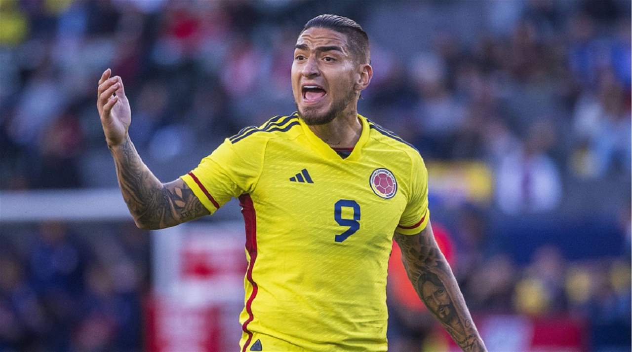 فيديو - سجّل هاتريك وتوج تألقه بهدف رائع