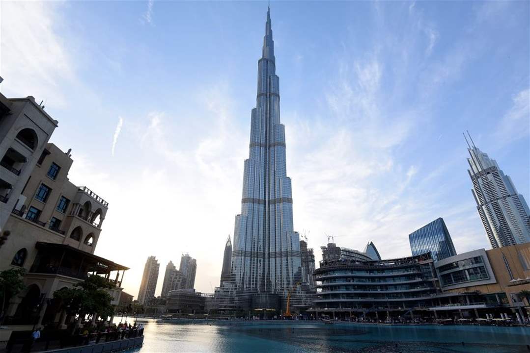 لماذا يفطر سكان &quot;برج خليفة&quot; في مواعيد مختلفة؟ 